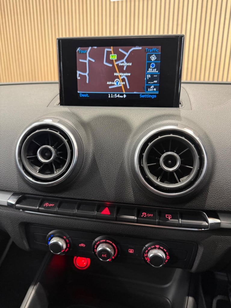 AUDI A3 1.6 TDI SE 2014