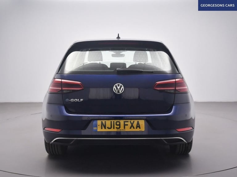 2019 Volkswagen Golf 35.8kWh e-Golf Hatchback 5dr Electric Auto (136 ps) Hatchback Automatic