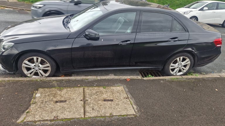 Mercedes Benz E 220