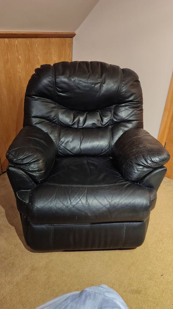 image for 1 armchair 