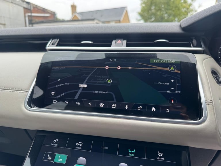 2018 Land Rover Range Rover Velar 2.0 D180 R-Dynamic HSE 5dr Auto ESTATE DIESEL Automatic