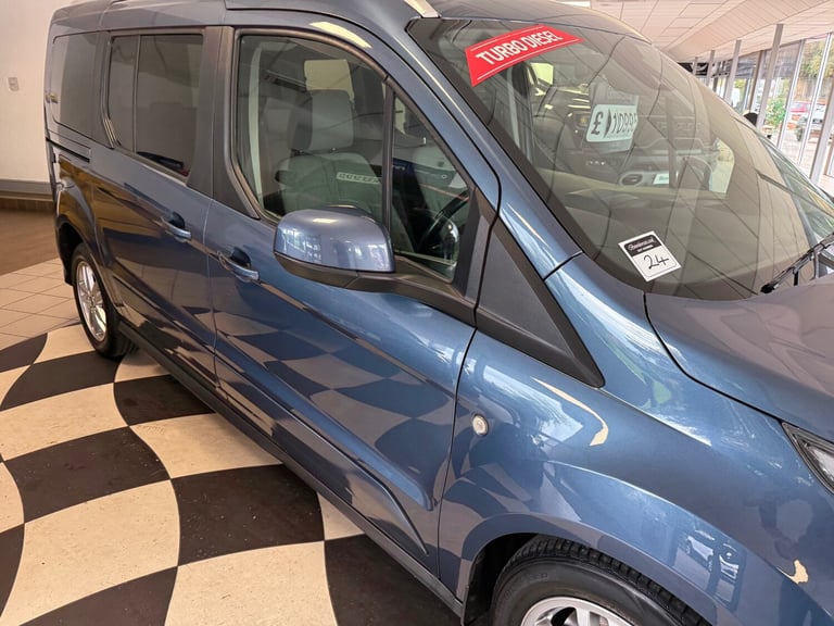 2019 Ford Grand Tourneo Connect 1.5 EcoBlue 120 Titanium 5dr MPV Diesel Manual