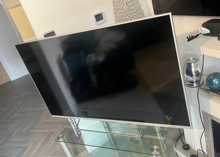 Sony 43 inches smart uhd tv 