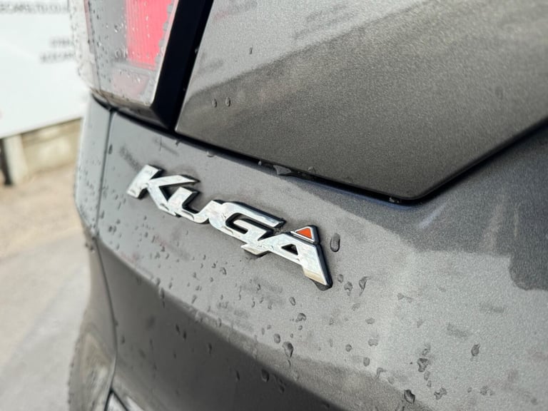 2019 Ford Kuga 1.5T EcoBoost ST-Line Euro 6 (s/s) 5dr HATCHBACK Petrol Manual