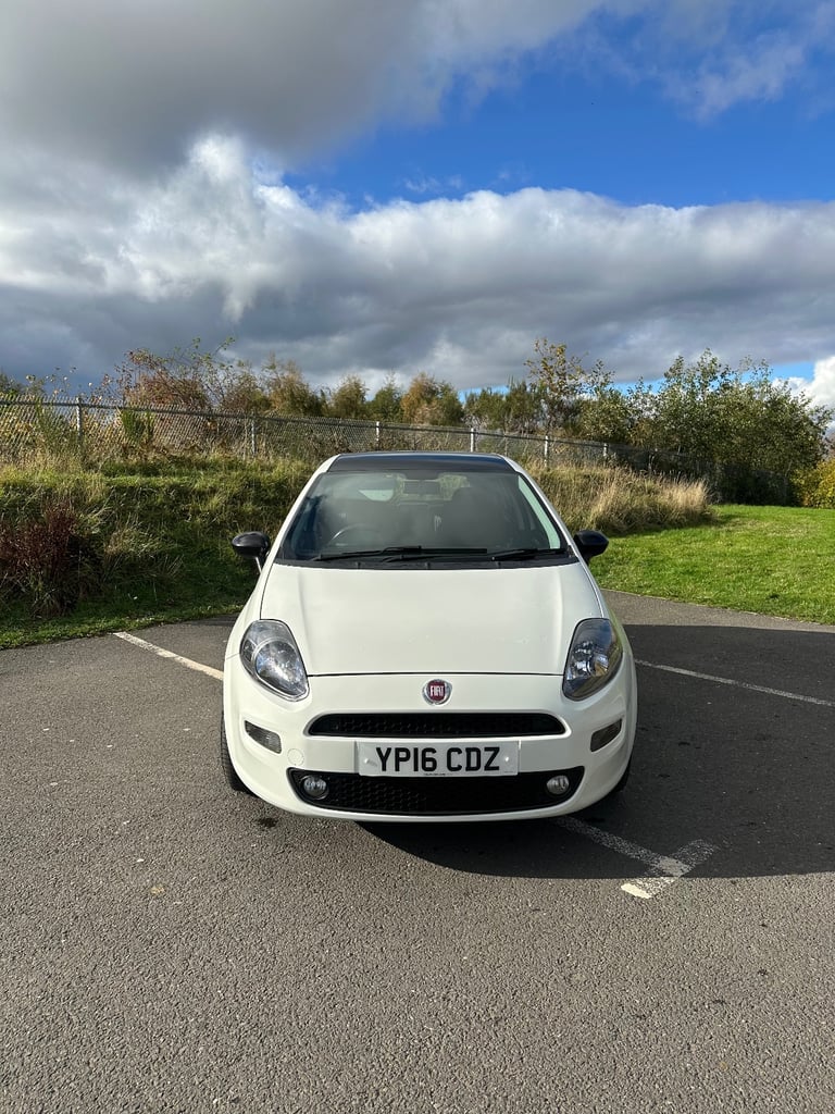 Fiat, PUNTO, Hatchback, 2016, Manual, 1242 (cc), 5 doors