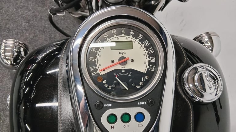 KAWASAKI VN900 CLASSIC ** NICE CONDITION, WARRANTY, SERVICE HISTORY **