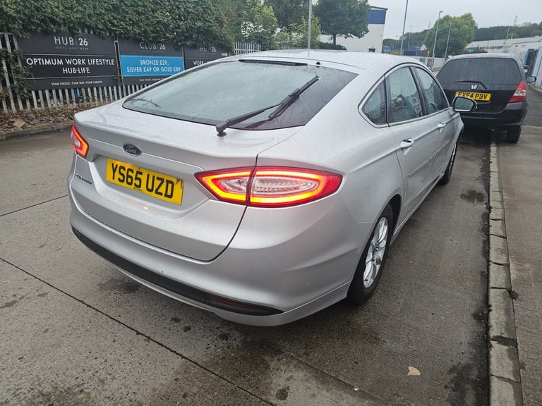 2015 Ford Mondeo 1.6 TDCi ECOnetic Zetec 5dr HATCHBACK Diesel Manual
