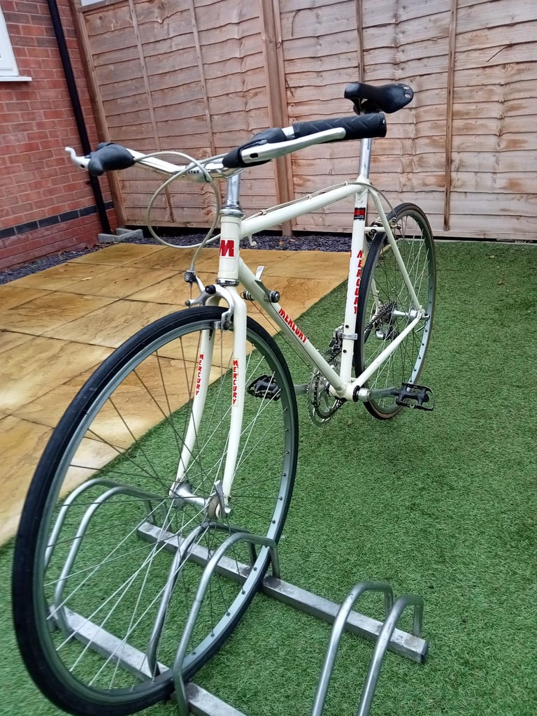 Mercury City Hybrid Bike.