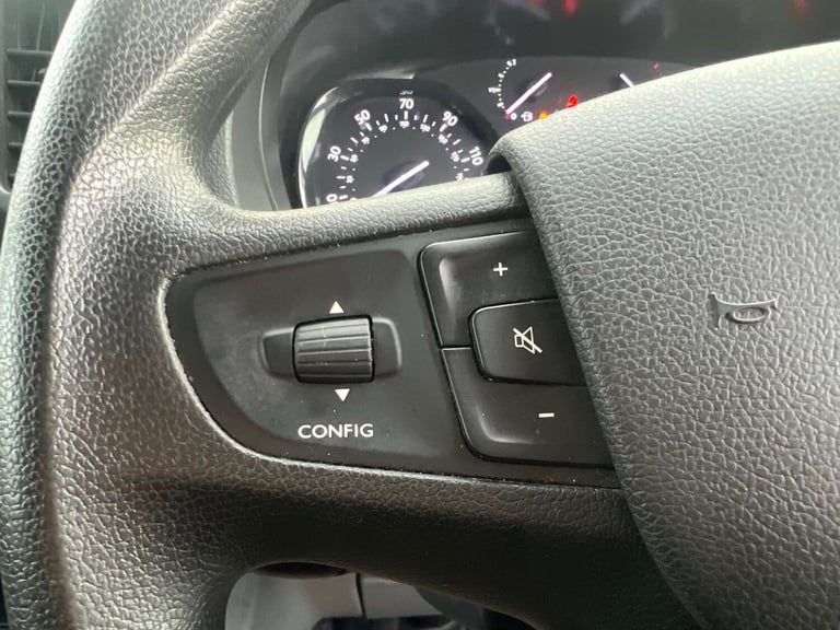 2020 Vauxhall Vivaro 1.5 Vivaro 2900 Sportive S/S Panel Van Diesel Manual