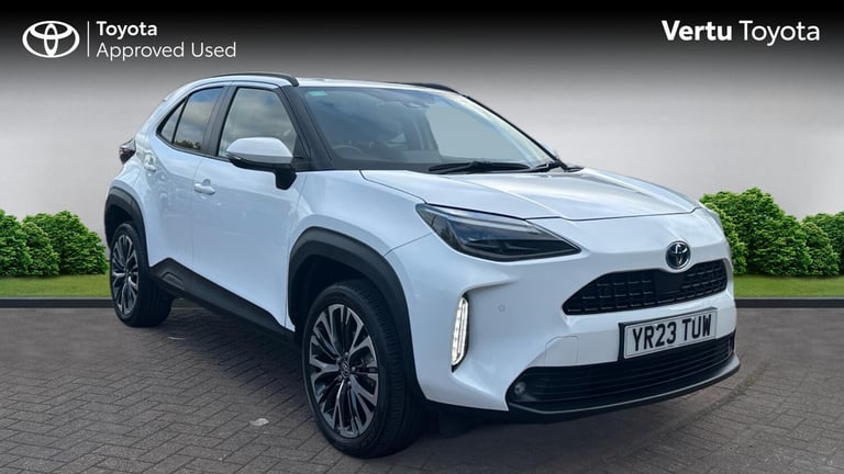 image for 2023 Toyota Yaris Cross 1.5 Hybrid Excel 5dr CVT Hybrid Estate Estate Hybrid Automatic