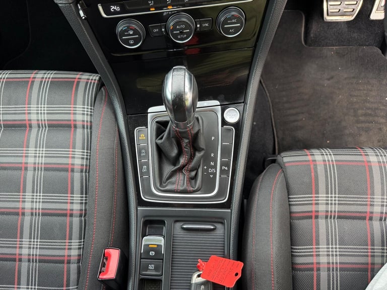 2022 Volkswagen Golf 2.0 TSI BlueMotion Tech GTI Hatchback 5dr Petrol DSG Euro 6 (s/s) (220 ps) P...