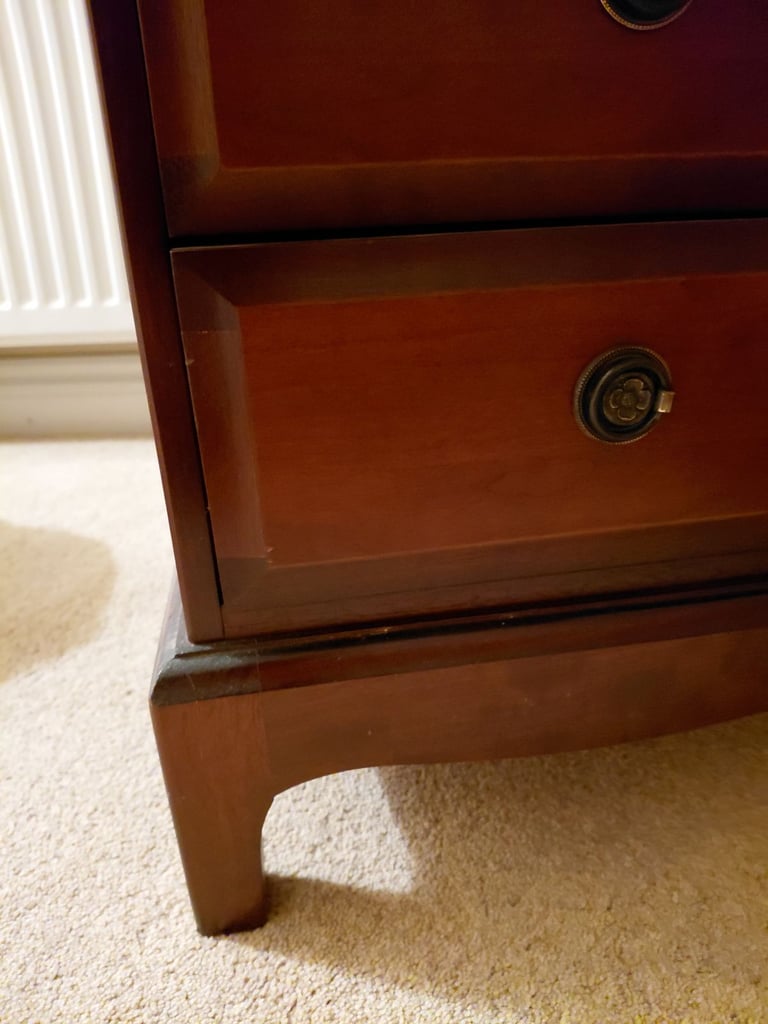 STAG vintage rare minstrel bedside chest.