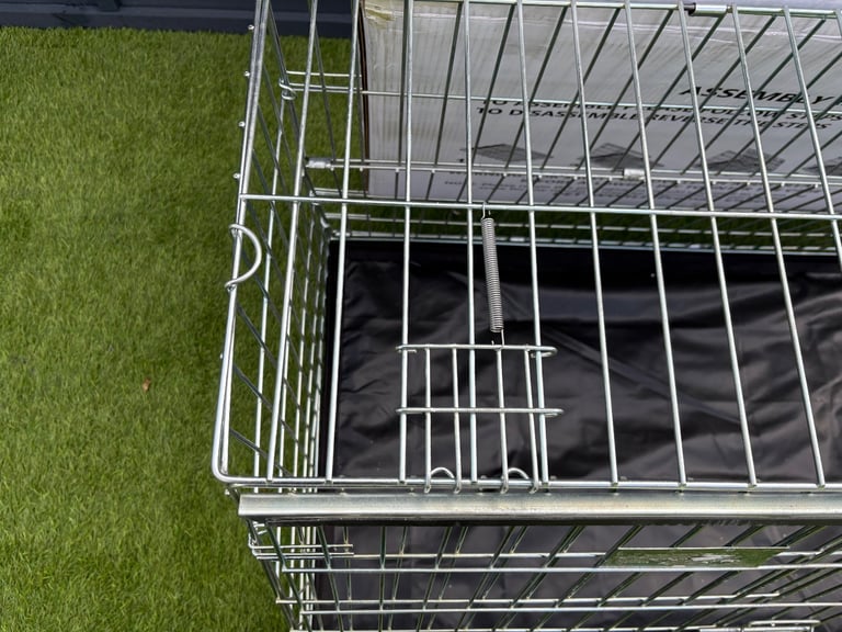 Dog crate for car 