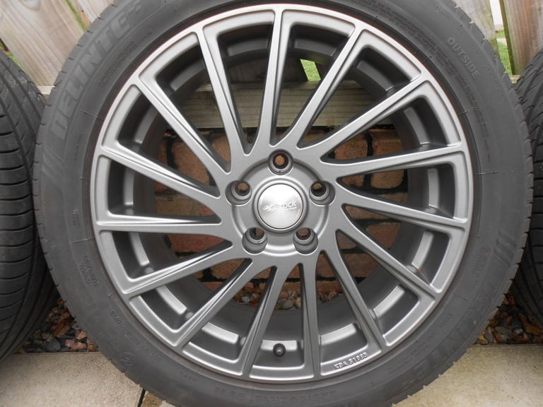 NISSAN 18" ALLOYS