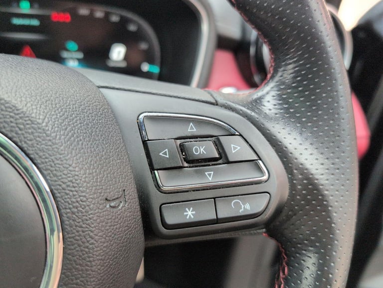 2023 MG MG HS 1.5 T-GDI 16.6kWh Exclusive SUV 5dr Petrol Plug-in Hybrid Auto Euro 6 (s/s) ESTATE ...