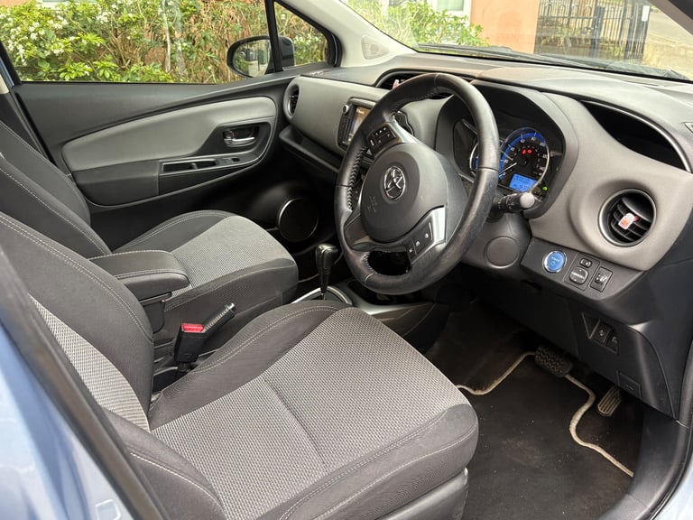 Toyota, YARIS, Hatchback, 2016, Other, 1497 (cc), 5 doors