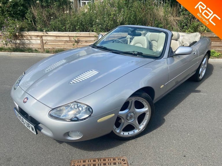 image for 2000 Jaguar XKR 4.0 Supercharged 2dr Auto Petrol