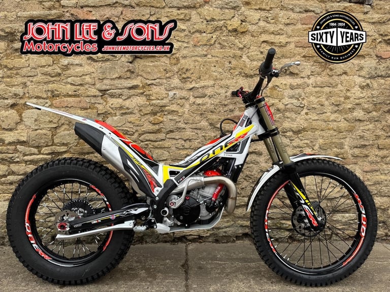 TRS ONE-RR 300cc E-Start, New 2025 Model, £700 Discount, One Available