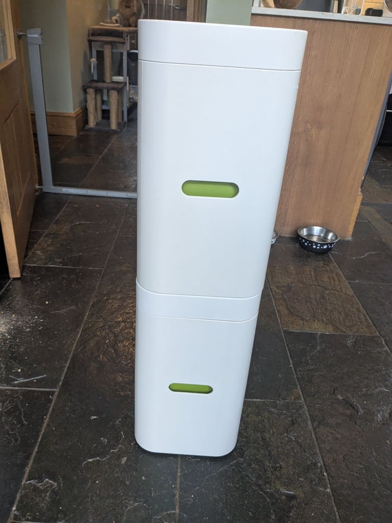 Joseph Joseph kitchen bin very good condition