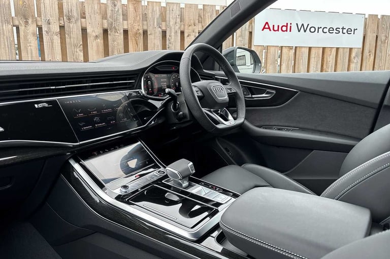 2025 Audi Q8 50 TDI Quattro Black Edition 5dr Tiptronic SUV Diesel Automatic