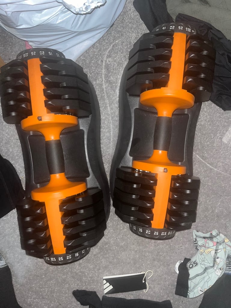 Adjustable weights