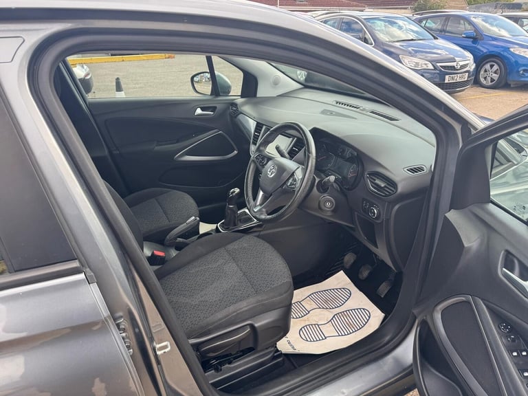 2019 Vauxhall Crossland X 1.2 SE Euro 6 5dr HATCHBACK Petrol Manual