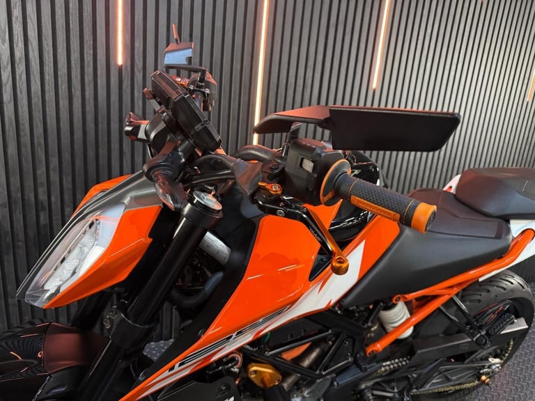 2020 KTM 125 Duke 125 Euro 4