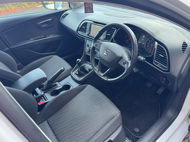 2015 65 Seat Leon 1.6 TDI SE Dynamic Technology Pack 110ps Turbo Diesel Tourer Euro 6 Estate 1 owner