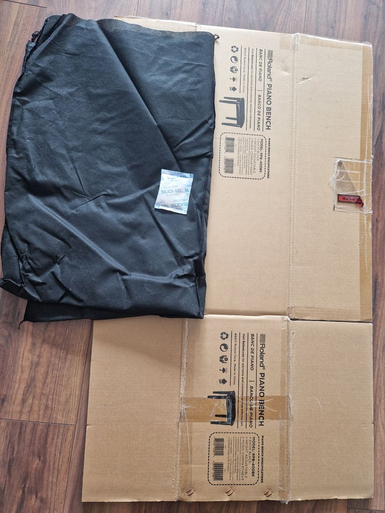 Roland FP-30 piano keyboard with a stand, Roland bench, pedal, professional headphones, cover, books