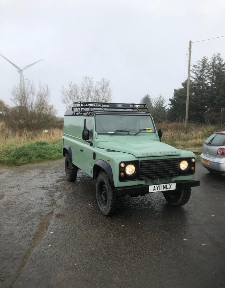 2011 Land Rover Defender Hard Top TDCi PANEL VAN Diesel Manual