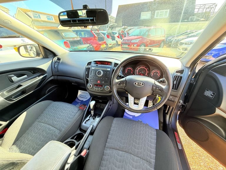 2011 Kia Ceed 1.6 CRDi 3 Sports Wagon 5dr Diesel Auto Euro 5 (113 bhp) Estate Diesel Automatic