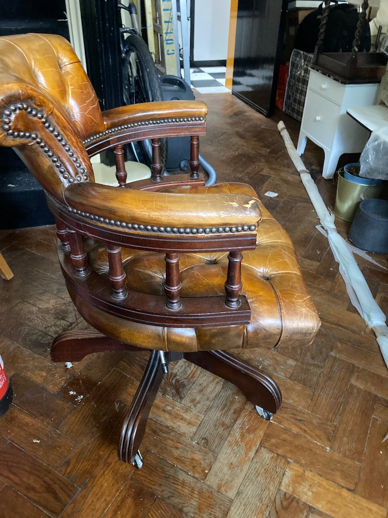 Beautiful large vintage captains chesterfield desk chair