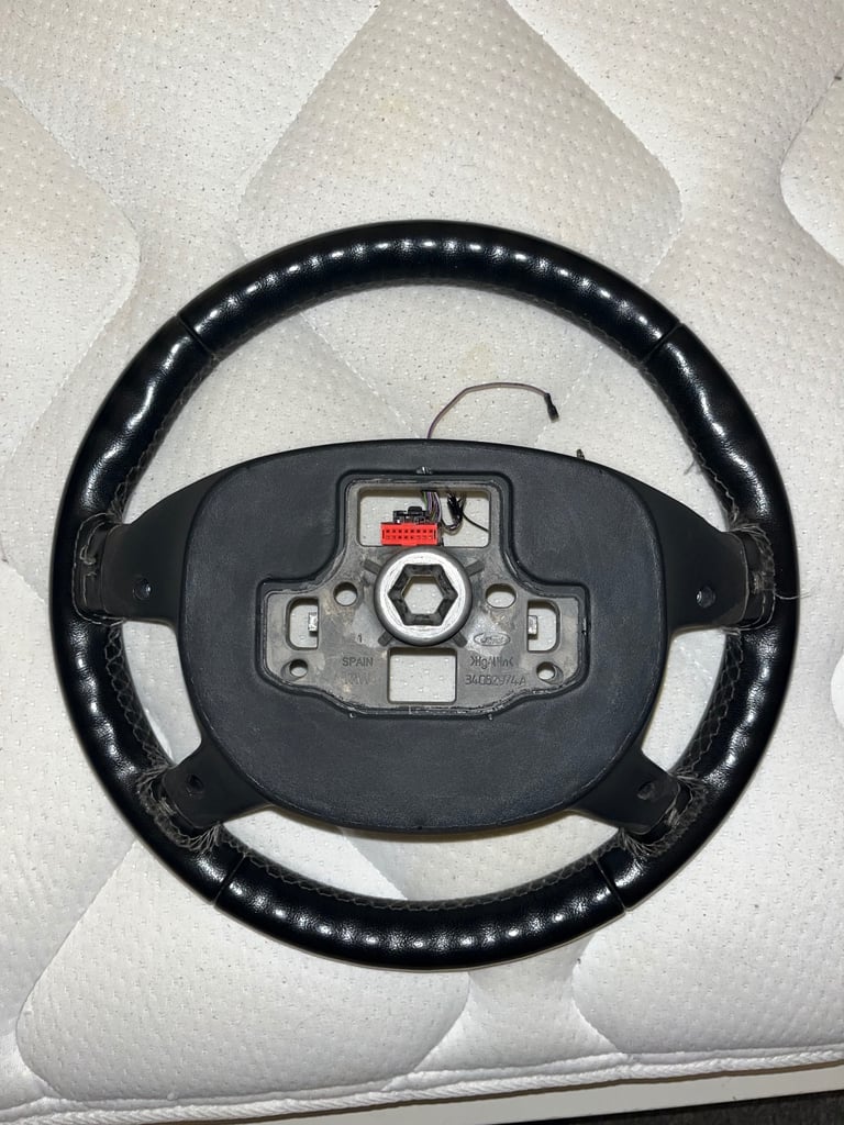 Ford Mondeo MK4 full leather steering wheel