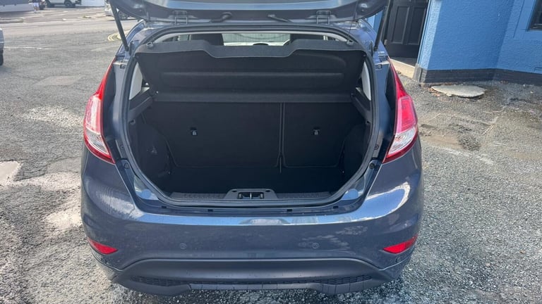 2013 Ford Fiesta ZETEC Hatchback Petrol Manual