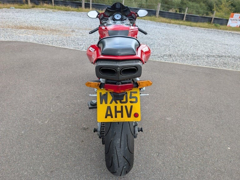 2005 DUCATI 749