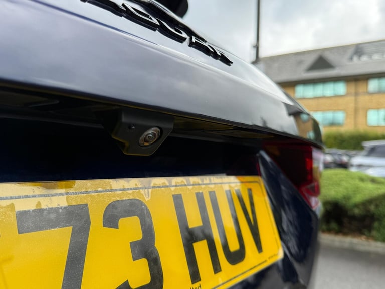 2023 Jaguar F-Pace 2.0 D200 R-Dynamic HSE Black 5dr Auto AWD ESTATE DIESEL Automatic