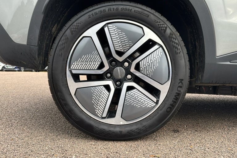  Omoda Omoda E5 61.05kwh Comfort Suv 5dr Electric Auto 204 Ps Electric