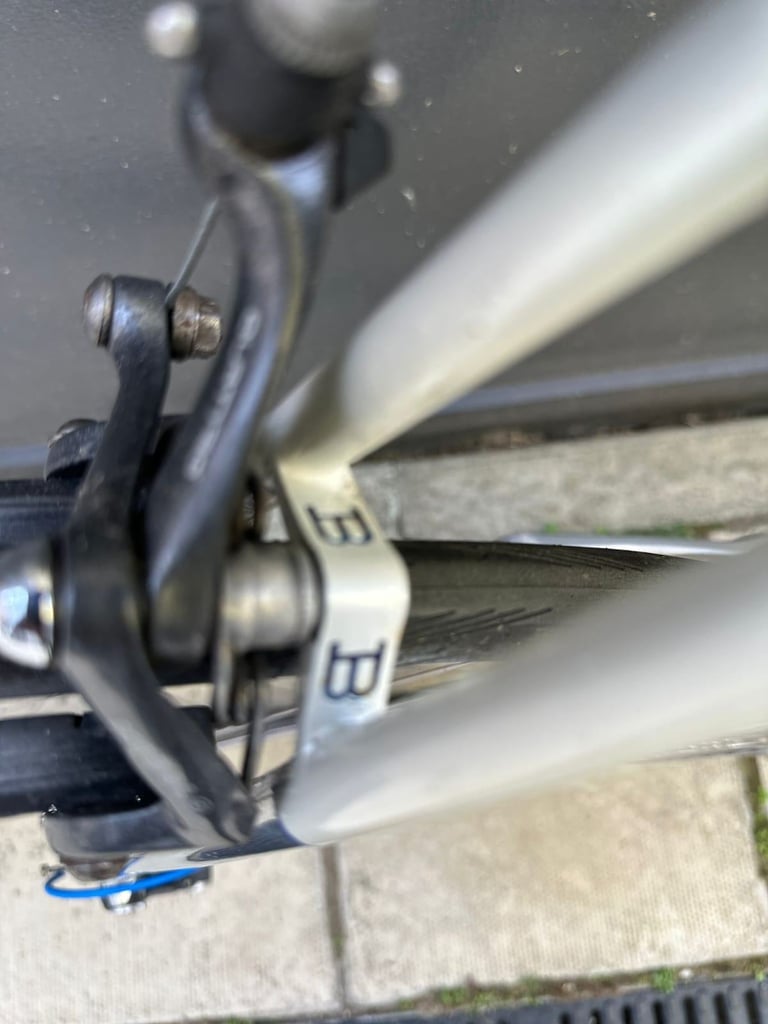 Dh  Stunning BENOTTO Italian 🇮🇹 Beauty on 2 Wheels Road Bike Size/L  Bellissima