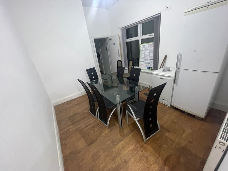 ROOMS TO RENT DSS ONLY BIRMINGHAM STECHFORD B33 B25 B26 B24 B23 
