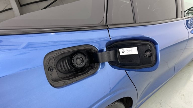 2020 Volvo V60 R-Design, B5 mild hybrid Estate Petrol Automatic
