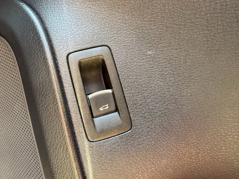 2017 17 VOLKSWAGEN TOUAREG 3.0 TDI V6 BLUEMOTION TECH R-LINE PLUS SUV 5DR DIESEL