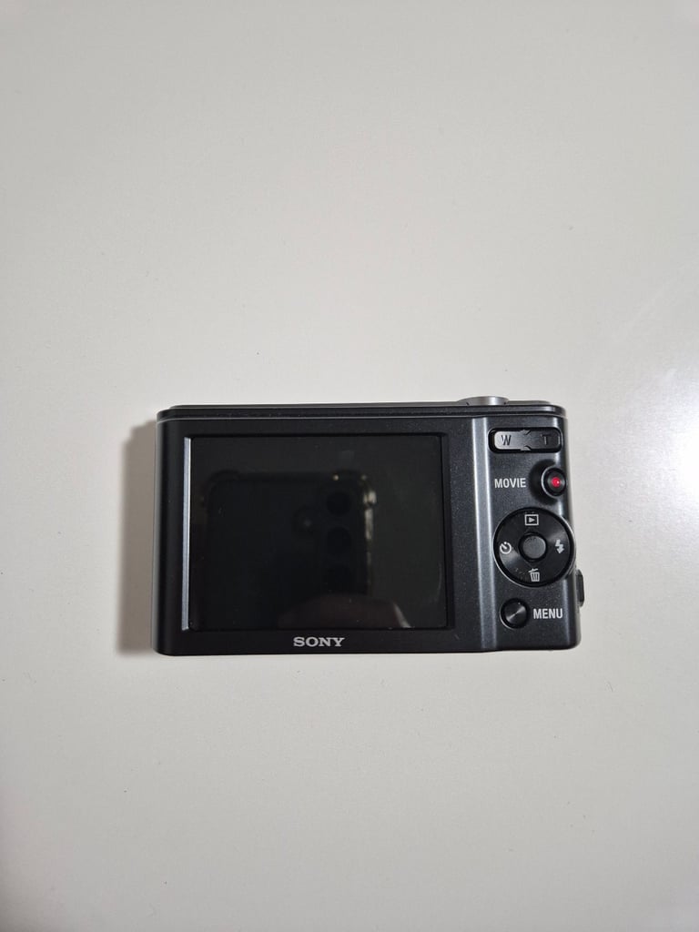 Digital Camera 