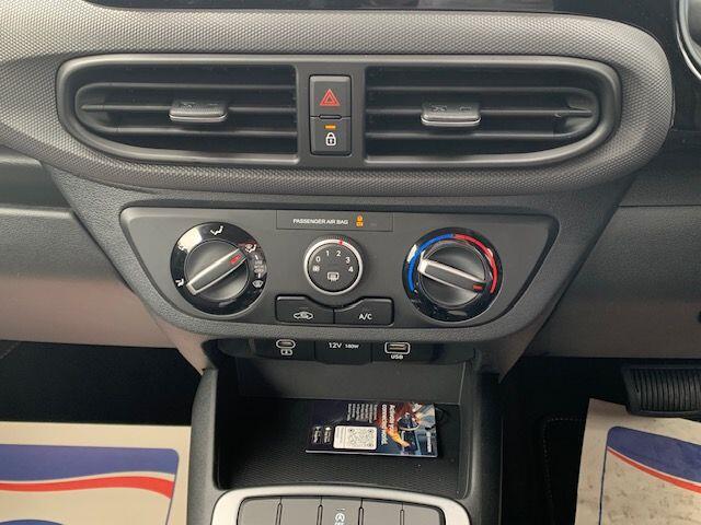 2025 Hyundai i10 1.0 [63] Advance 5dr Auto [Nav] HATCHBACK Petrol Automatic