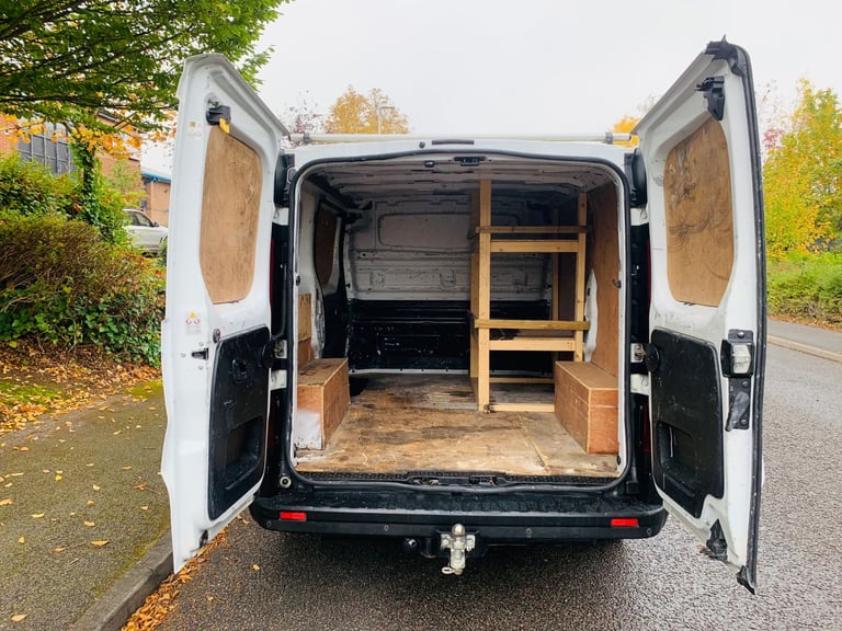 2016 1.6 Dci RENAULT TRAFIC EURO 6 ULEZ VAN 111k MILES MOT till 10/2026 like VIVARO NV300 NO VAT