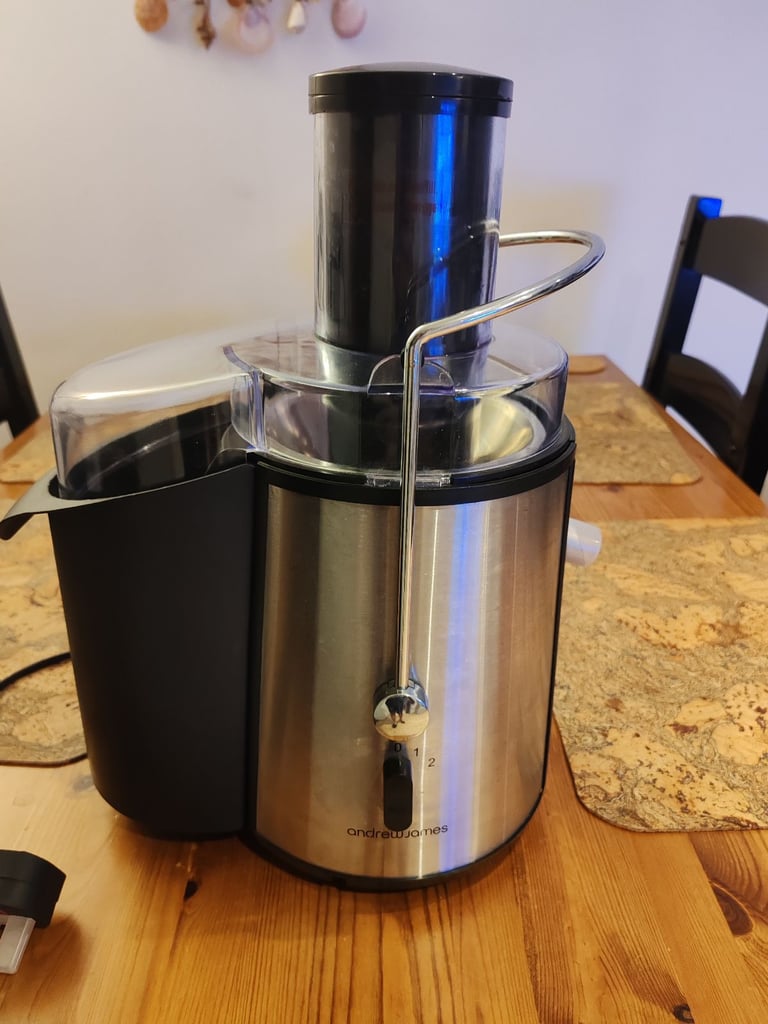 Juicer - Andrew James professional whole fruit juicer