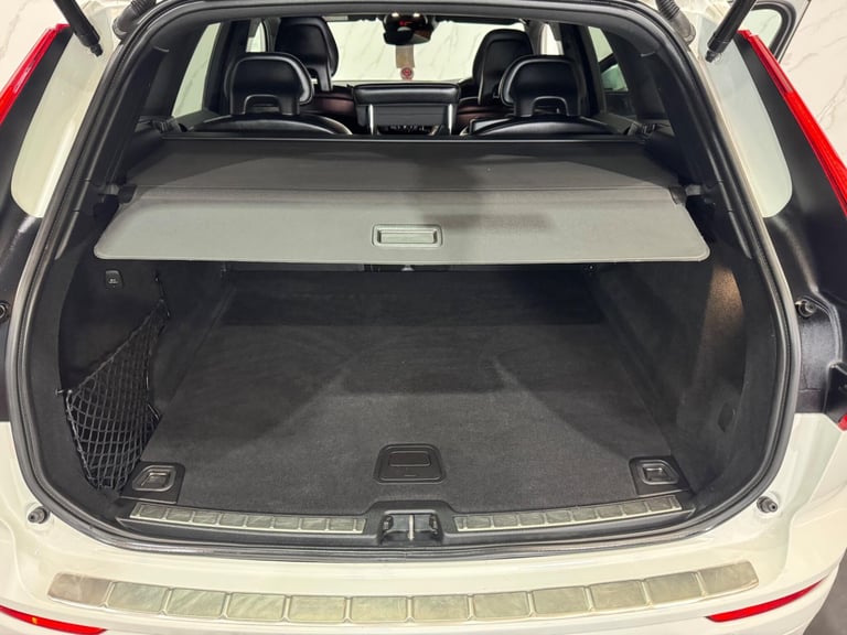 2018 Volvo XC60 2.0 D4 R-Design Auto AWD Euro 6 (s/s) 5dr ESTATE Diesel Automatic