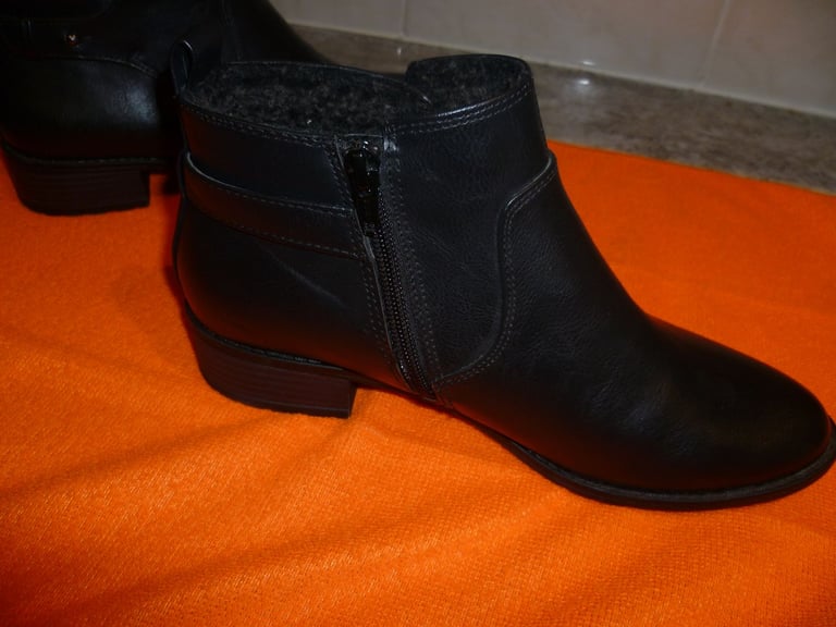 Ladies Ankle Boots