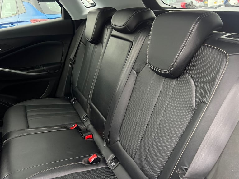 2018 Vauxhall Grandland X Grandland X 1.2 T Elite Nav 5drs Hatchback Petrol Manual
