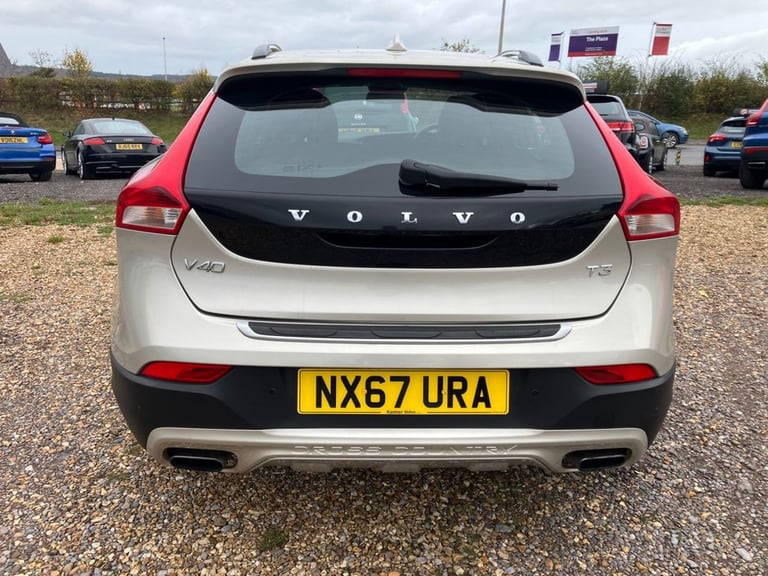 2017 Volvo V40 T3 [152] Cross Country Nav Plus 5dr HATCHBACK PETROL Manual