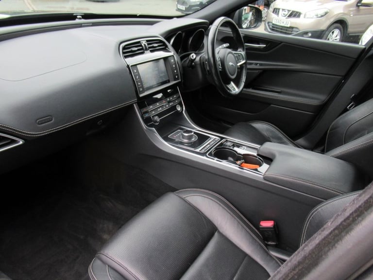 2016 66 JAGUAR XE 2.0D R-SPORT SALOON 4DR DIESEL AUTO EURO 6 (S/S) (180 PS) DIES